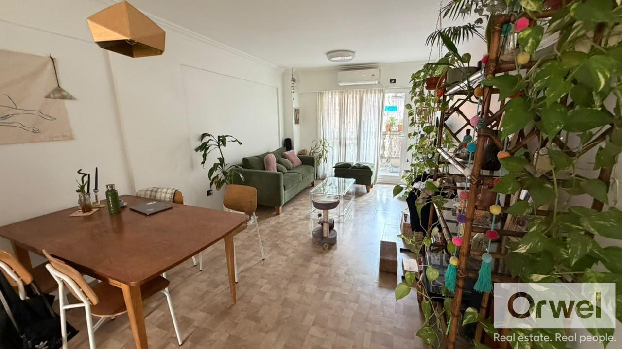 Foto de Departamento 2 ambientes con patio y dormitorio en suite., imagen 3