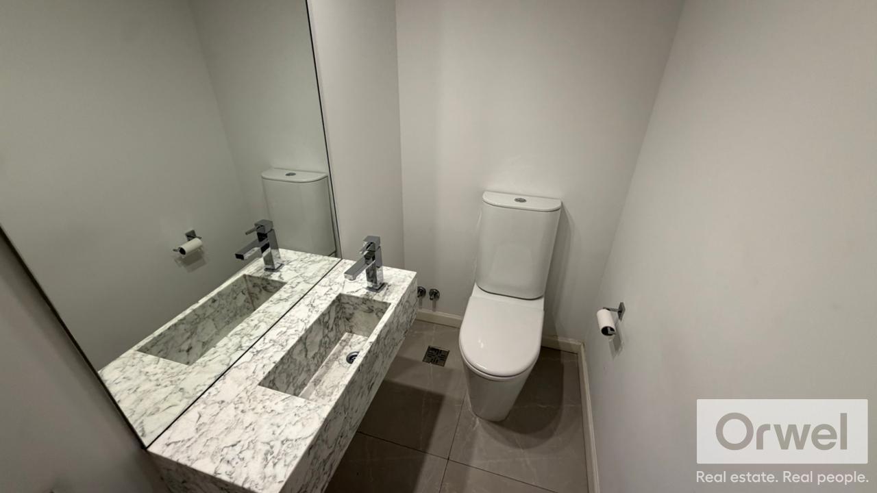 Foto de Departamento 2 Ambientes en Torre Deco con Suite, Toilette y Amenities, imagen 3