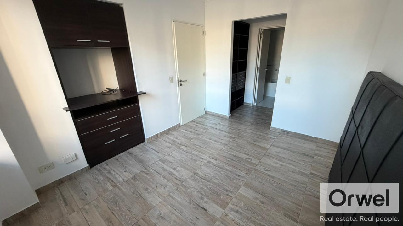 Foto de Departamento 2 Ambientes en Torre Deco con Suite, Toilette y Amenities, imagen 2