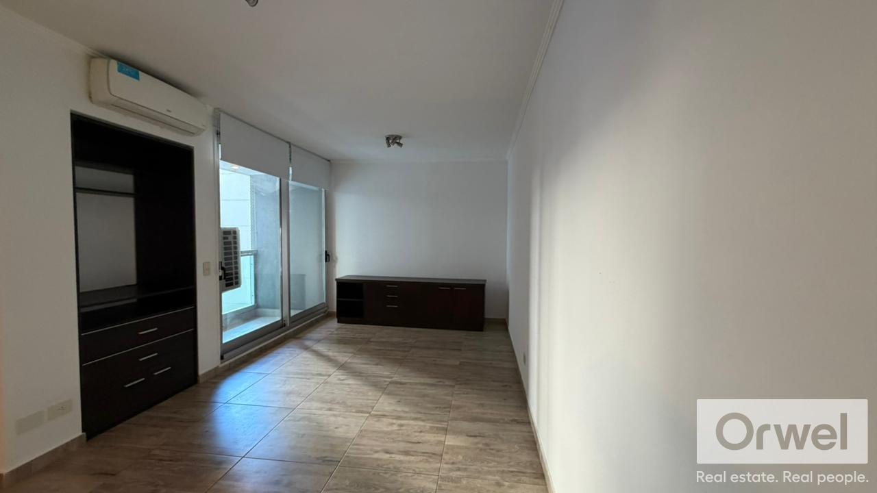 Foto de Departamento 2 Ambientes en Torre Deco con Suite, Toilette y Amenities, imagen 5