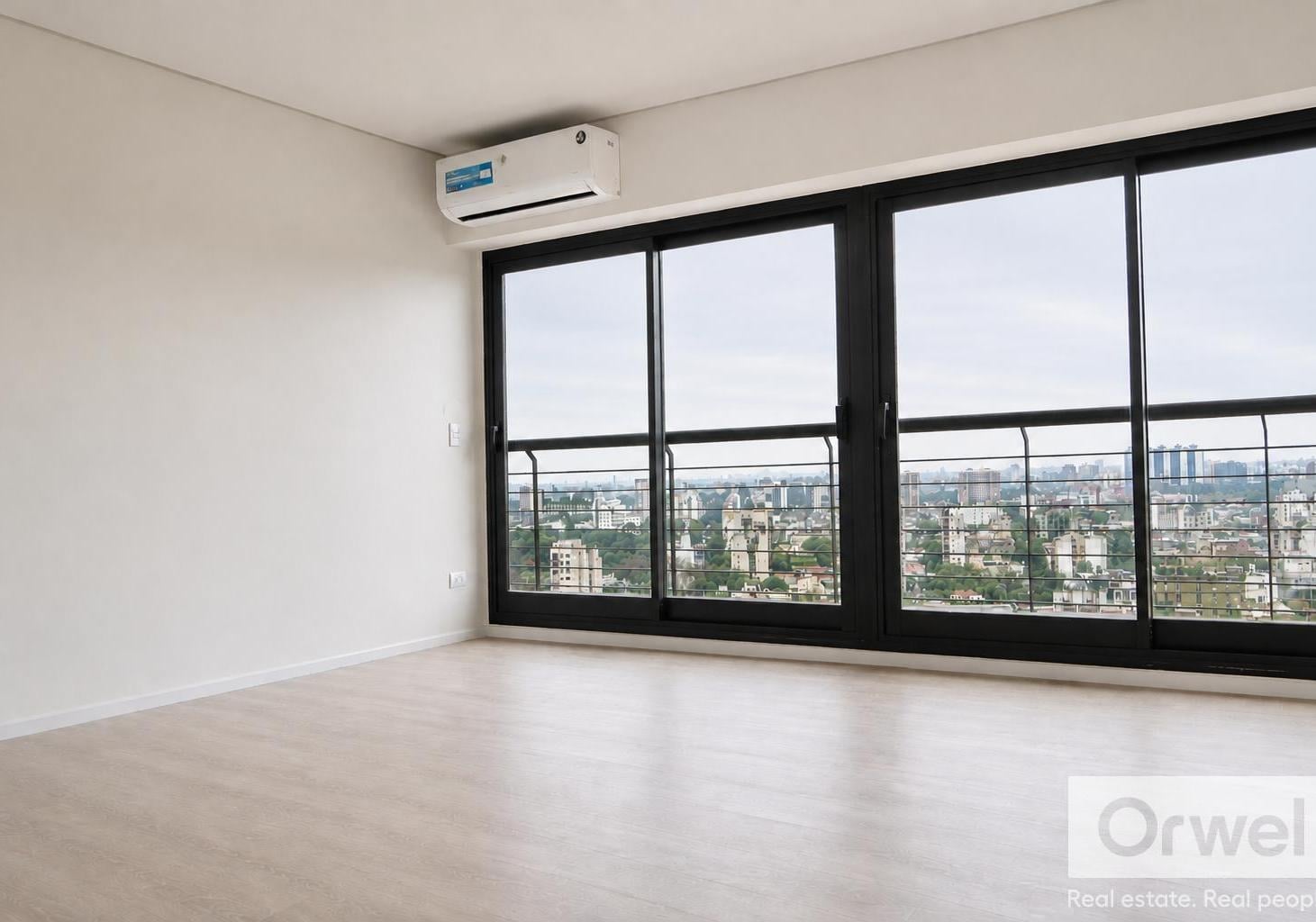 Foto de VENTA 3 AMBIENTES en BARRACAS. MOCA 2. PISO 18 CON VISTA PANORÁMICA, imagen 2