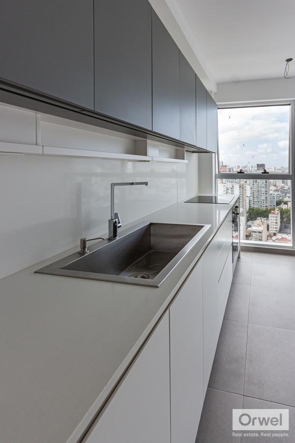 Foto de TORRE BELLA!! - Full Amenities! 3 dorm c/ dep. 2 coch., imagen 1