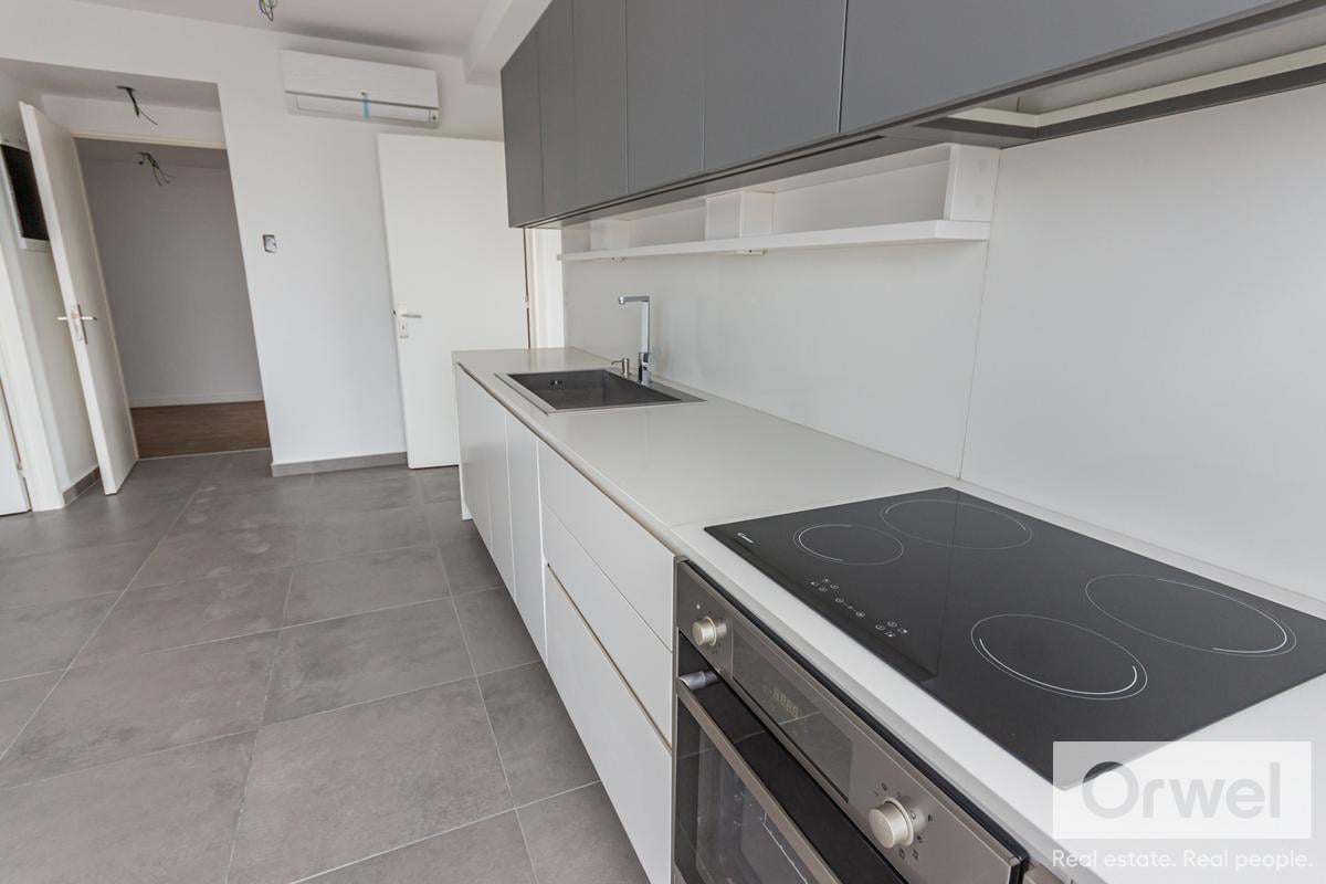 Foto de TORRE BELLA!! - Full Amenities! 3 dorm c/ dep. 2 coch., imagen 4