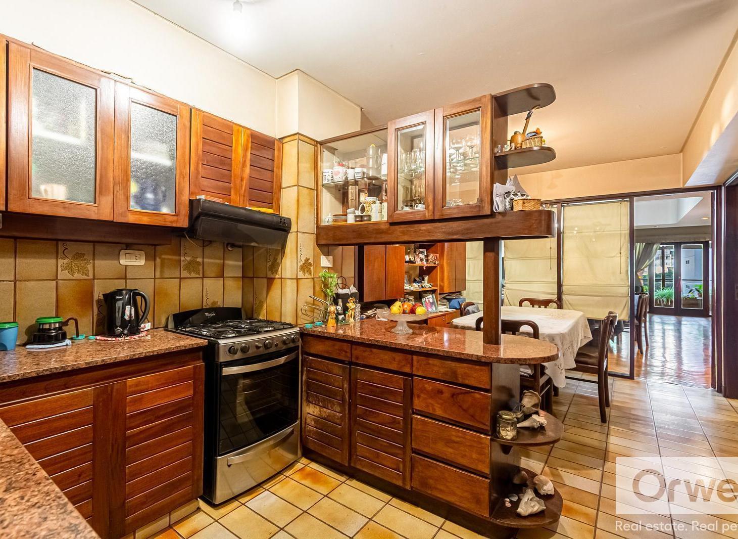 Foto de Departamento en Venta 4 ambientes y 2 cocheras. Palermo, imagen 2