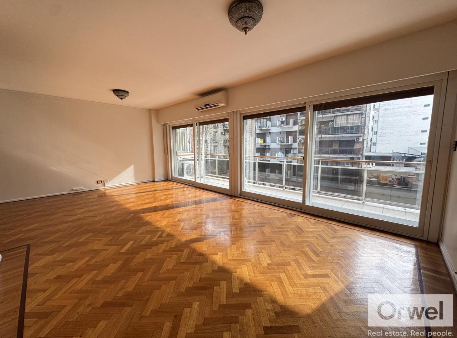 Foto de Departamento en Alquiler 5 ambientes con Cochera en Palermo, imagen 1