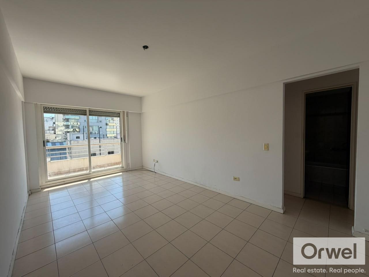 Foto de Venta 2 Ambientes Amplio Balcon Soleado Constitucion, imagen 1