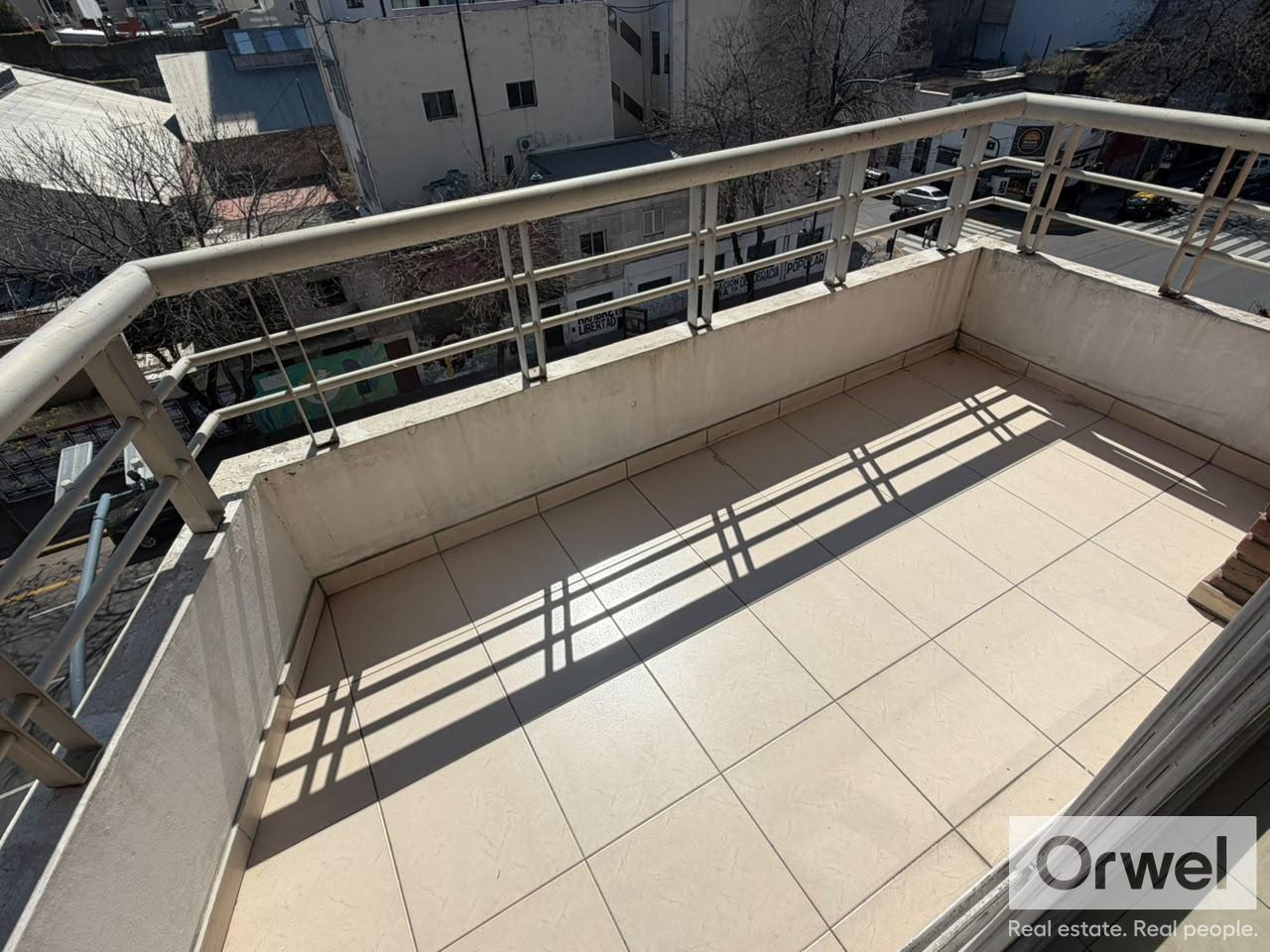 Foto de Venta 2 Ambientes Amplio Balcon Soleado Constitucion, imagen 2