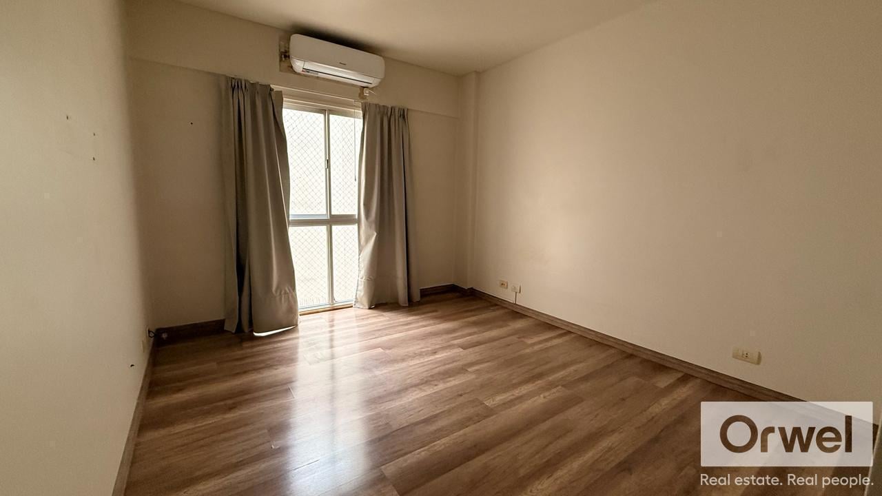 Foto de Departamento en Venta 3 ambientes con Cochera en la mejor zona de, imagen 2