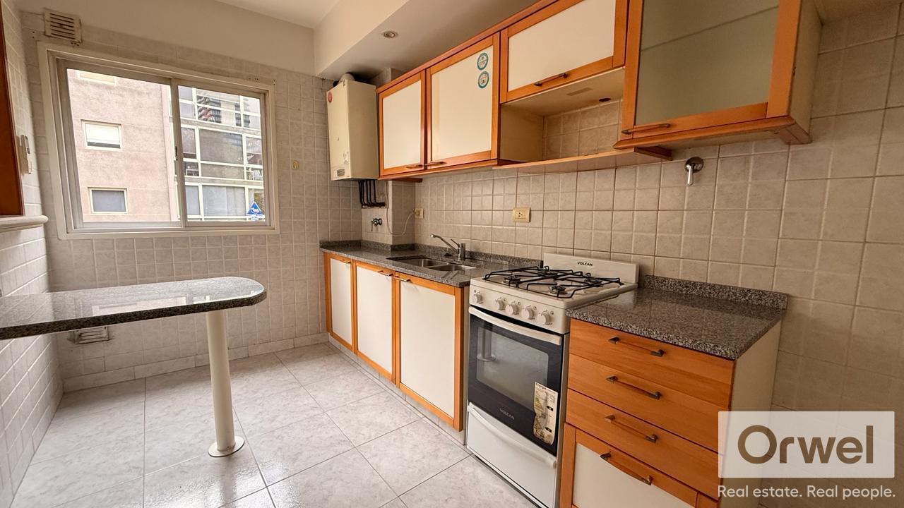 Foto de Departamento en Venta 3 ambientes con Cochera en la mejor zona de, imagen 1
