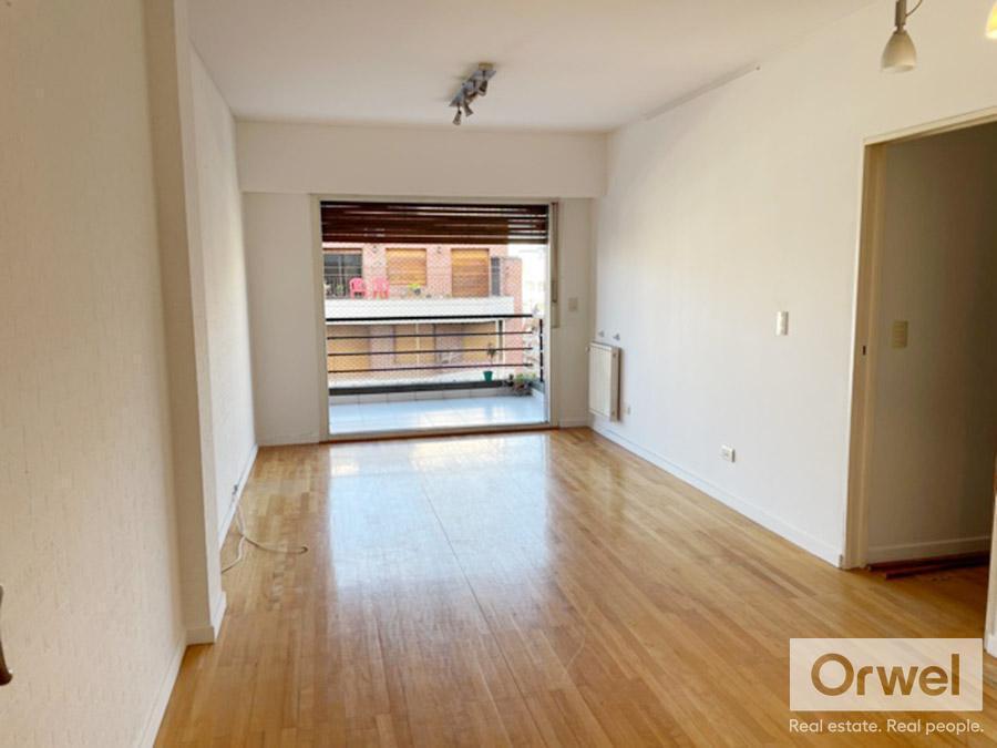 Foto de 3 Ambientes Piso Alto ! Bajas Expensas ! Super cómodo, imagen 2
