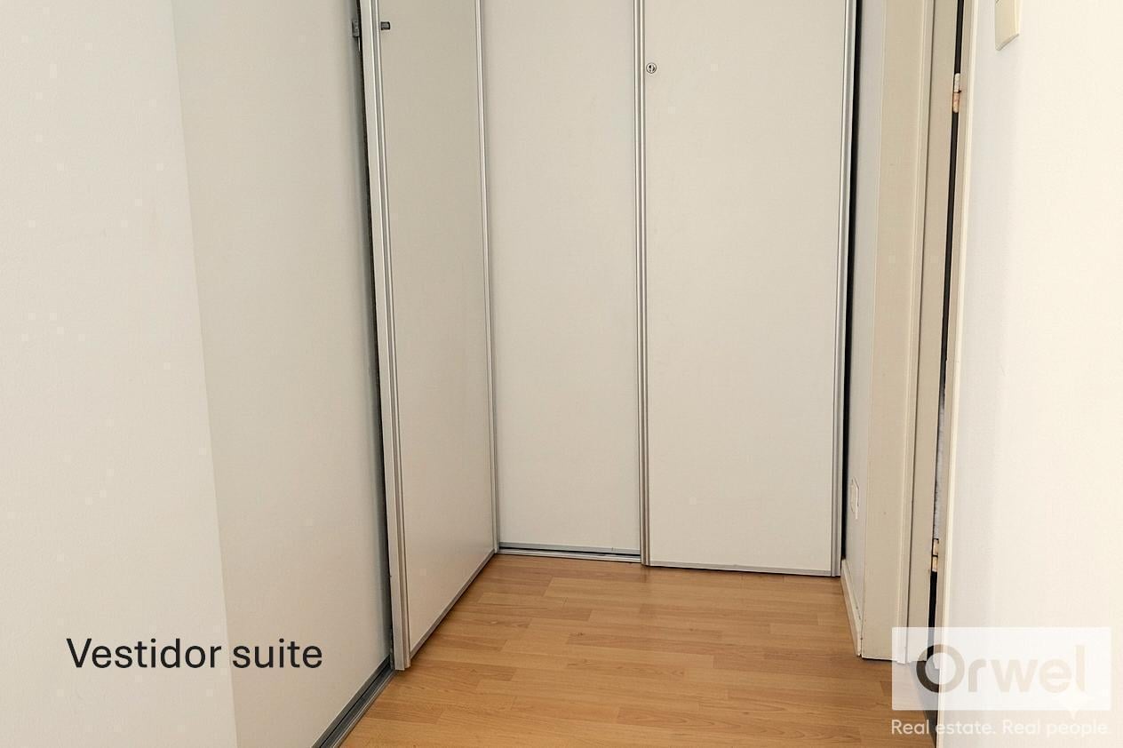 Foto de VENTA DEPARTAMENTO 4 AMBIENTES BARRACAS.EDIFICIO MOCA AL FRENTE COCHERA, imagen 5
