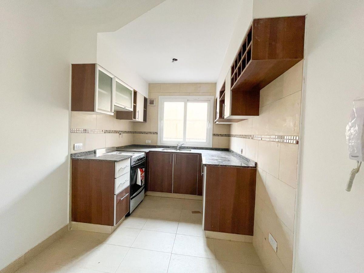 Foto de VENTA 2 AMBIENTES C/ TERRAZA PROPIA - ALMAGRO, imagen 2