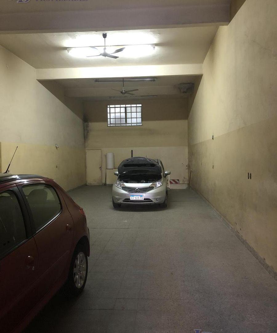 Foto de IMPONENTE EDIFICIO EN BLOCK EN MONSERRAT IDEAL PARA DEPOSITO, imagen 5