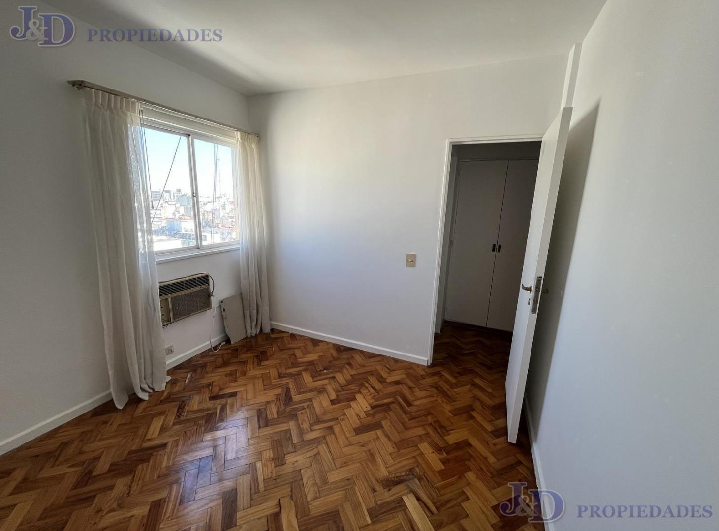 Foto de IMPECABLE DOS AMBIENTES EN DUPLEX EN SAN NICOLAS, imagen 5