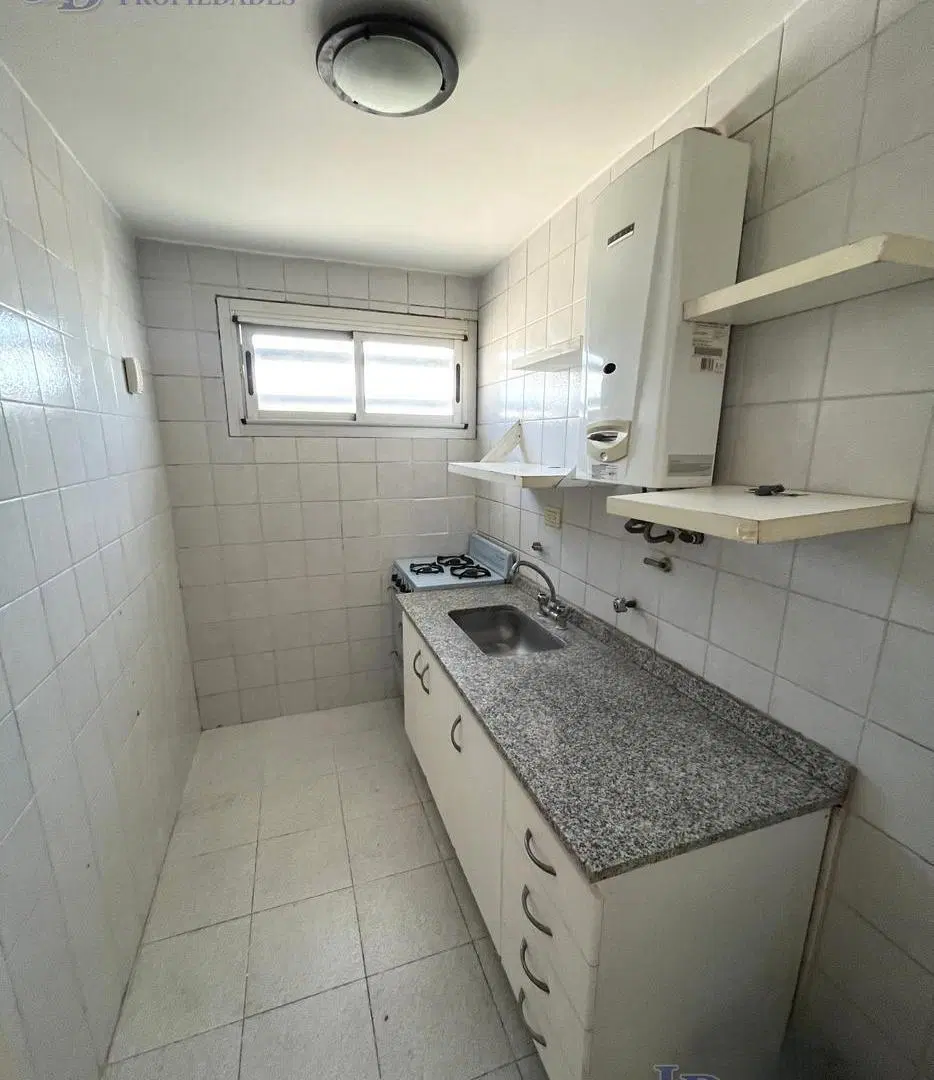 IMPECABLE DOS AMBIENTES EN DUPLEX EN SAN NICOLAS 5