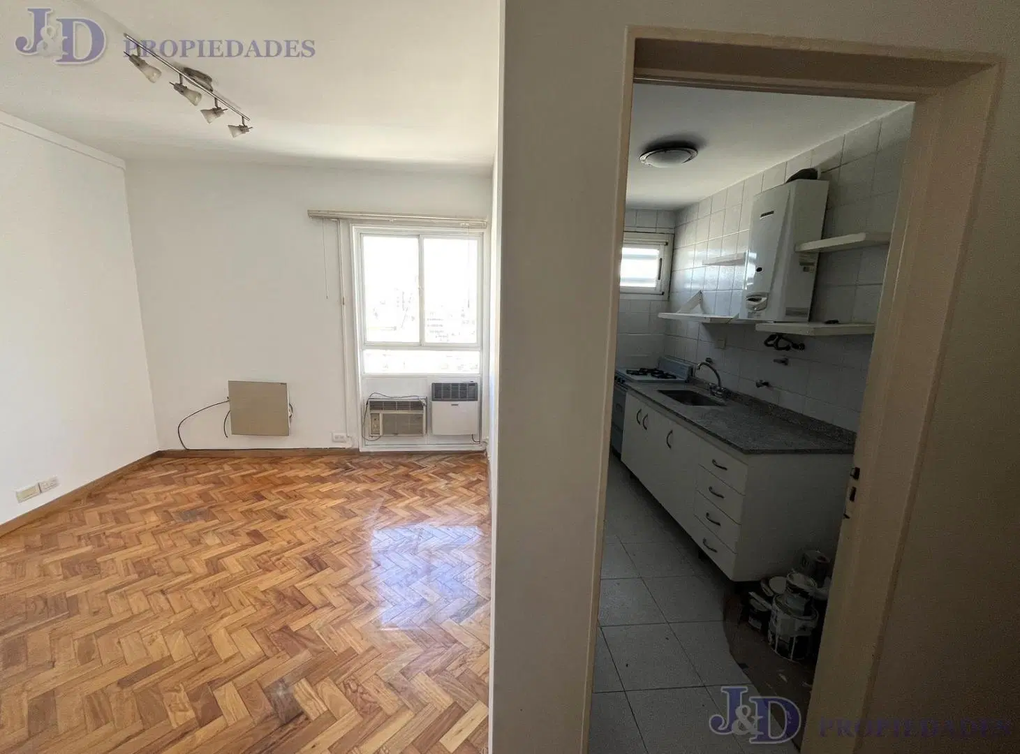 IMPECABLE DOS AMBIENTES EN DUPLEX EN LA ZONA TRIBUNALES 3