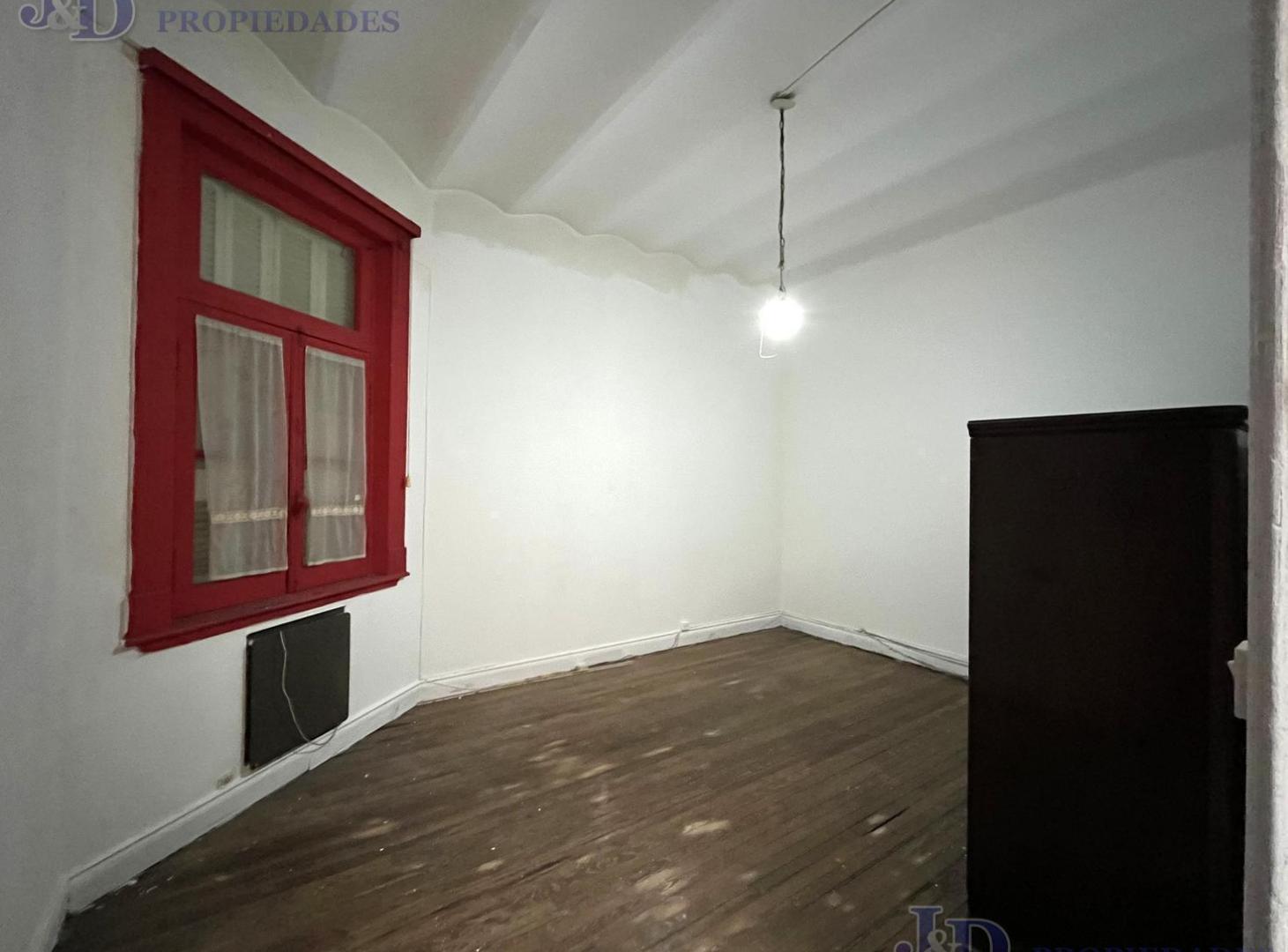 Foto de AMPLIO DEPARTAMENTO DE 3 AMBIENTES EN SAN TELMO, imagen 1