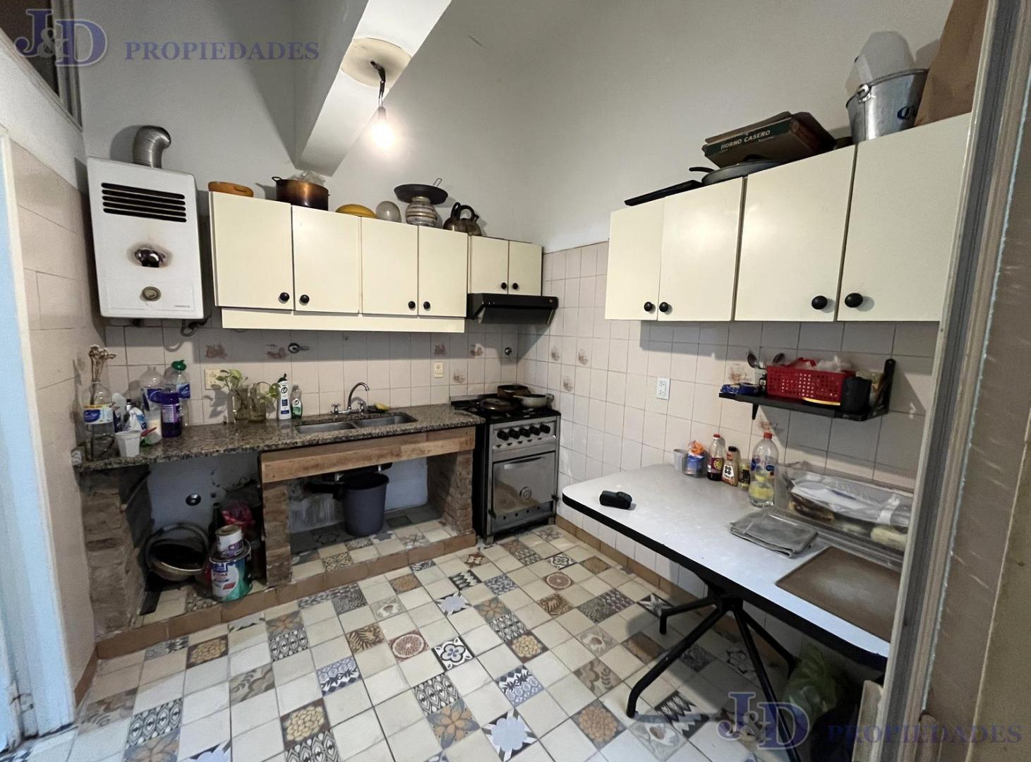 Foto de AMPLIO DEPARTAMENTO DE 3 AMBIENTES EN SAN TELMO, imagen 1