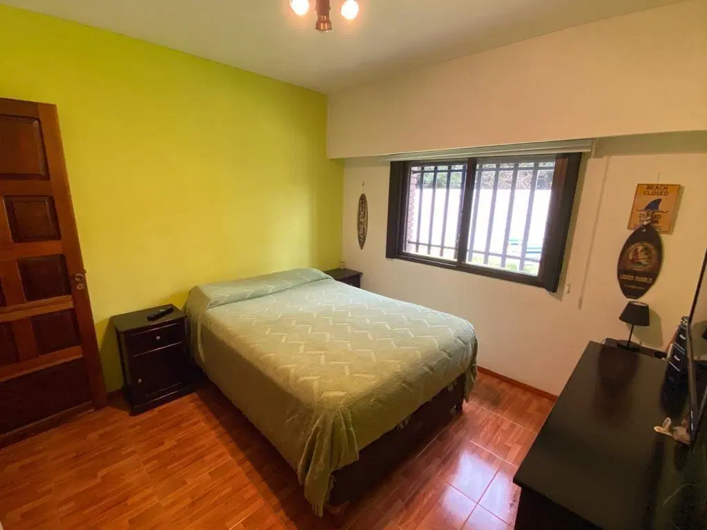 VENTA Casa 5 Ambientes - Ideal Inversion- locales inversion-Circ 1°  Ciudad Evita 4