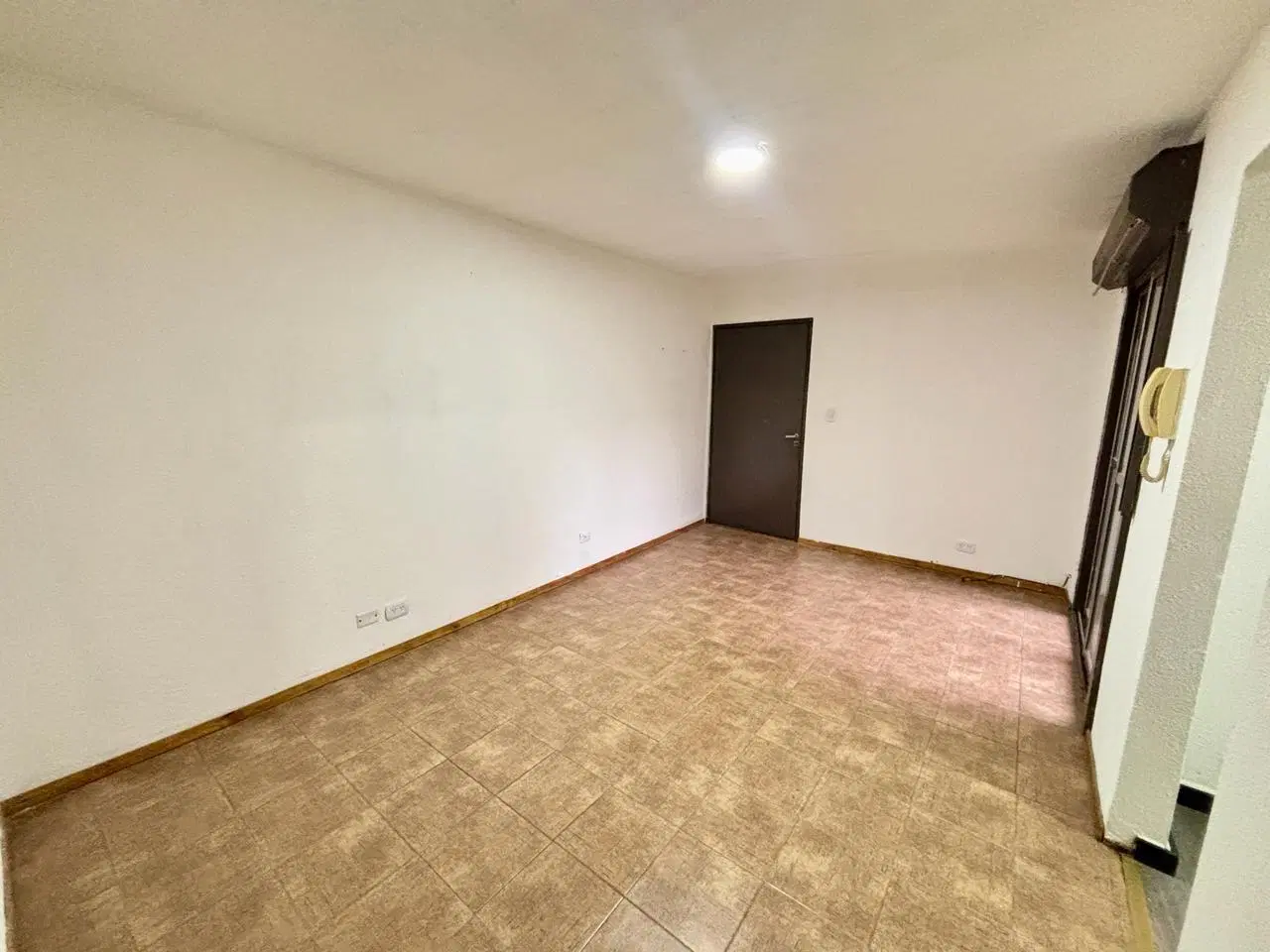 Alquiler departamento 2 ambientes B° Isabel la Catolica Edificio 19 Ciudad Evita 2