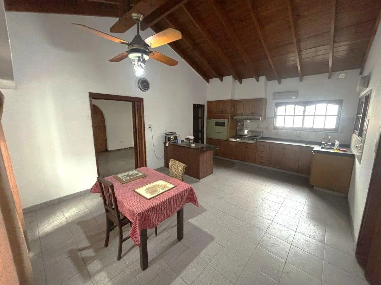 Venta Chalet en esquina Circunscripcion 3° Ciudad Evita 4