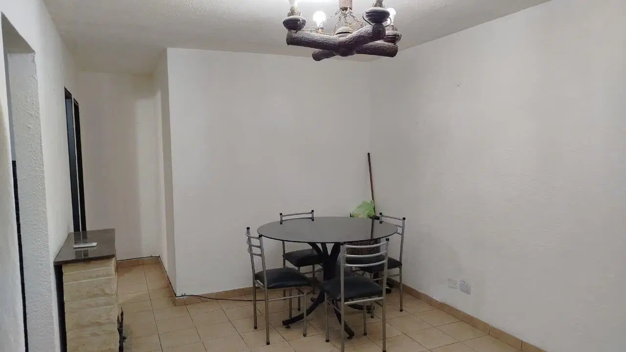 Alquiler departamento 2 ambientes B° Isabel la Catolica PLANTA BAJA Ciudad Evita 5