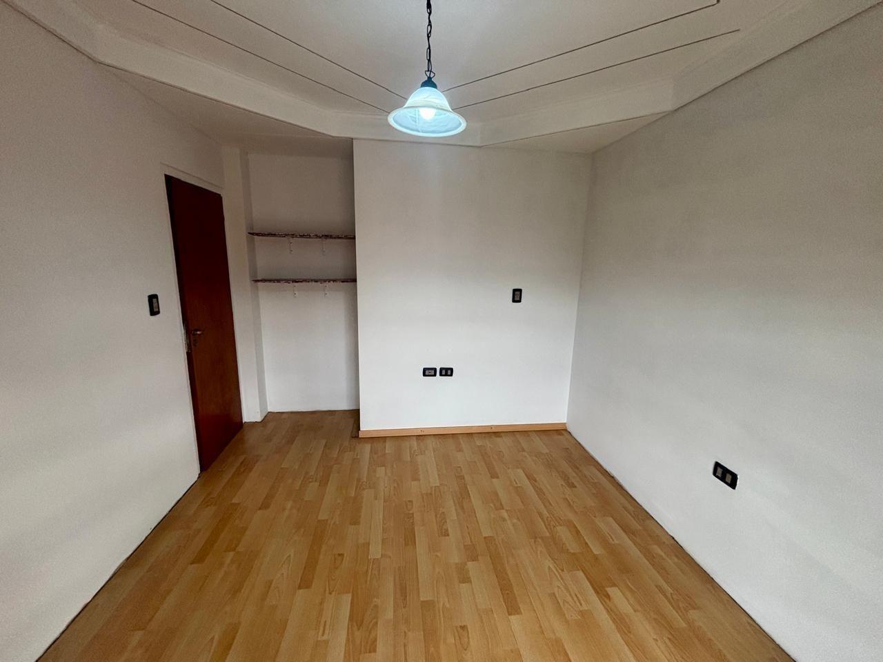 Foto de ALQUILER Departamento 3 dormitorios en TAPIALES, imagen 4