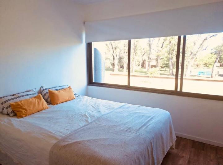 Departamento 3 ambientes impecable  4