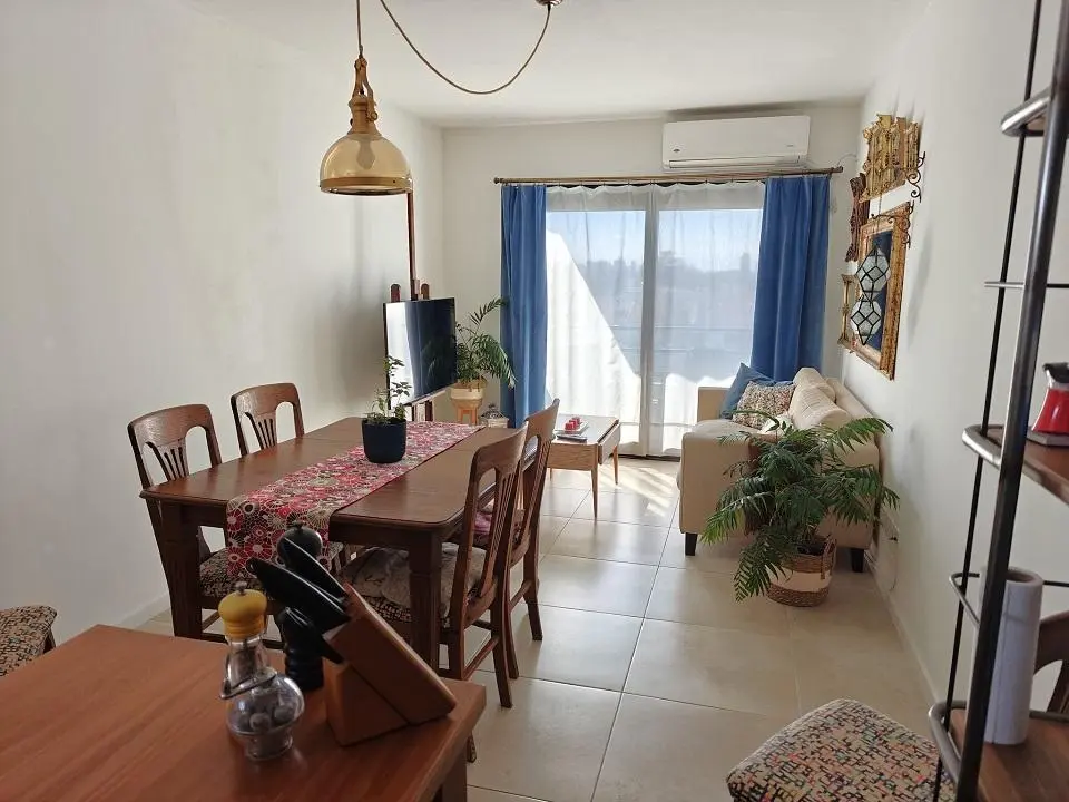 Excelente 3 ambientes con vista abierta y cochera cubierta 2