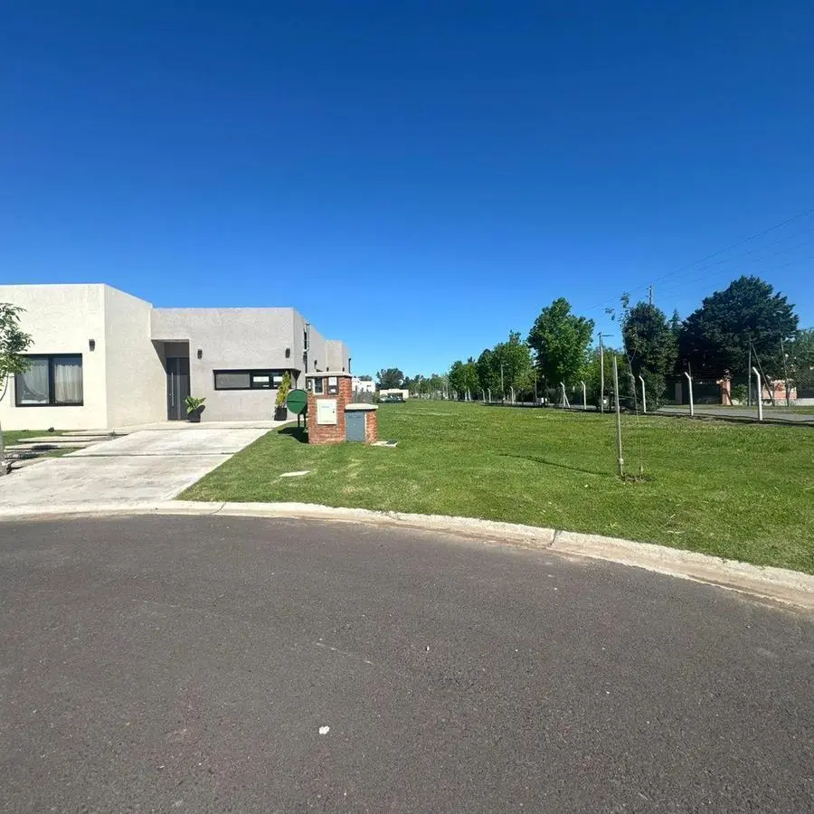 Venta LOTE en el BC ."SANTA ELISA " de 499m2 en el coul de sac 3