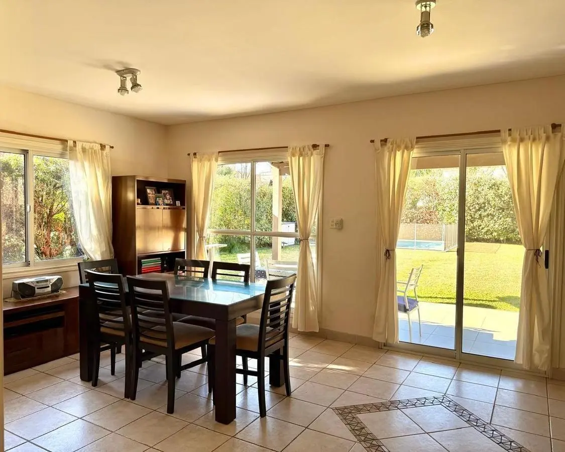 CASA EN VENTA EL MOLINO SOBRE LOTE CENTRAL 3