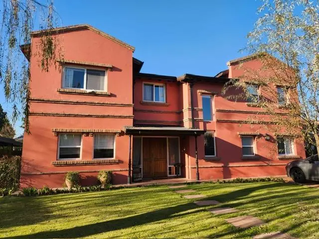 Casa en Venta BC " La Rinconada " lote central IMPECABLE 3