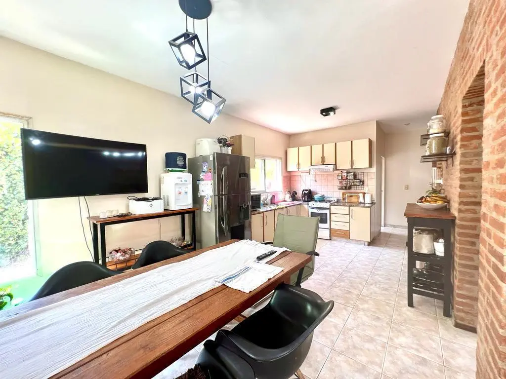 CASA en VENTA BC ."EL MOLINO " 3 dorm ,dep 4
