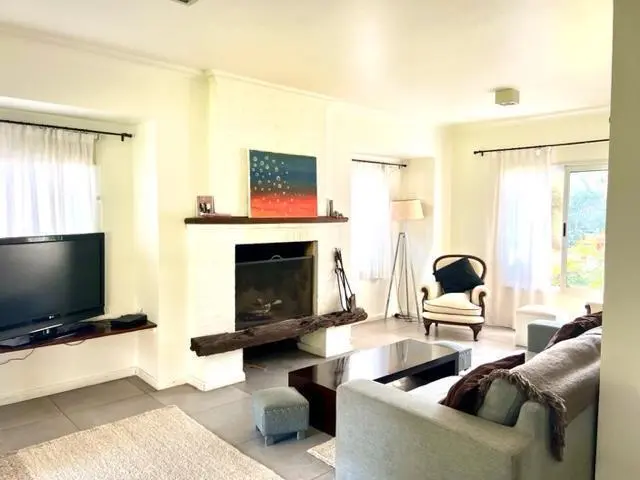 Casa a la venta lote central en BC" Los Fresnos " 4