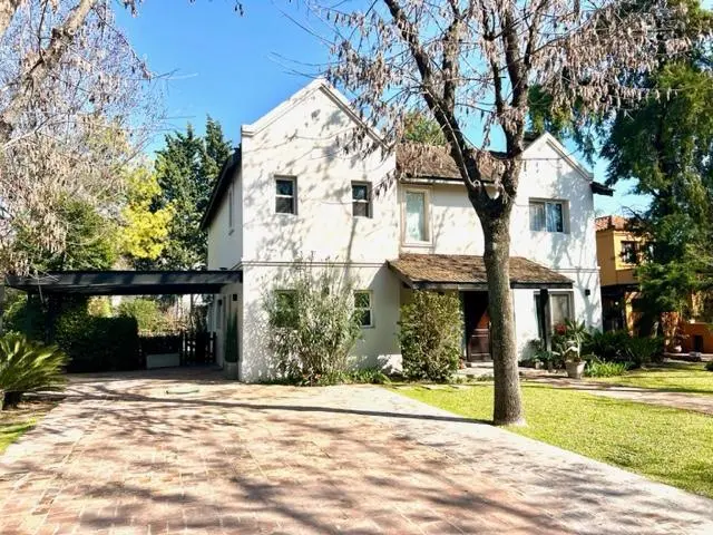 Casa a la venta lote central en BC" Los Fresnos " 1