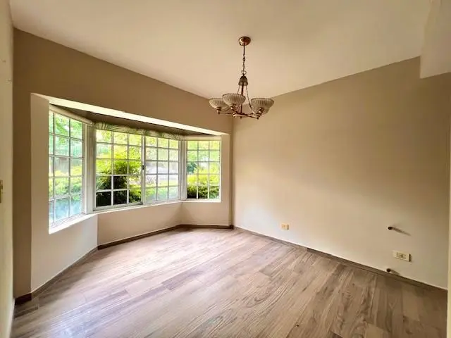Casa en Venta BC. "La Tranquera " Lote central ,3 dorm 4