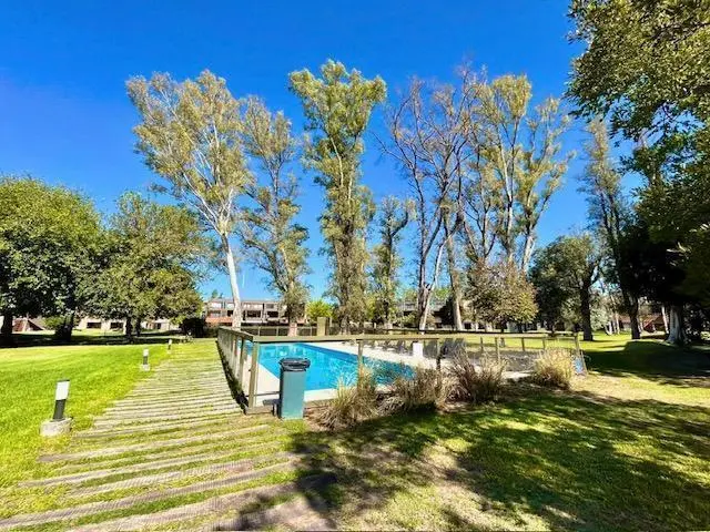 Excelente duplex en  "APART DEL PINAZO " con terraza propia 3