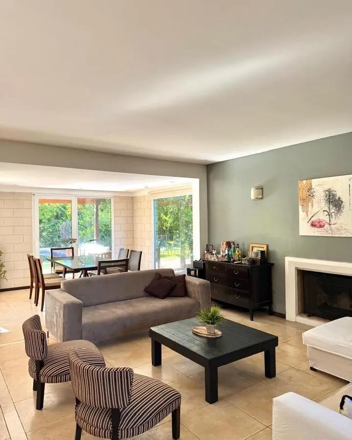 Casa en VENTA BC " LA RINCONADA " lote central , acceso impecable 3