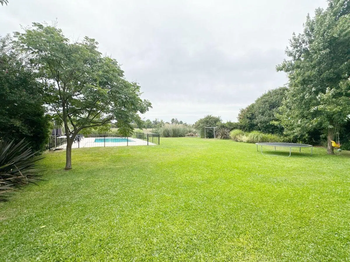 VENTA Casa en San Francisco Club de Campo, Manzanares, 5 ambientes 4