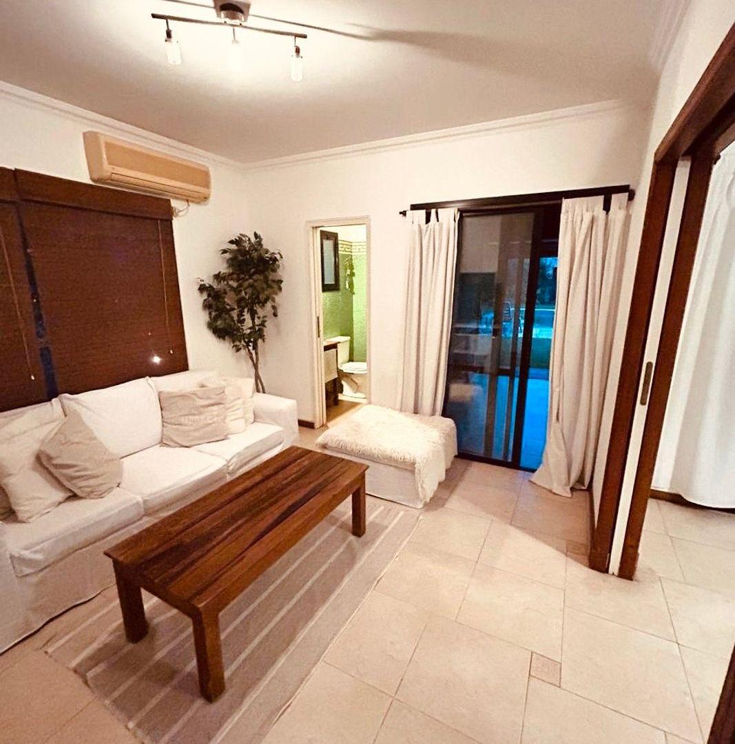 Foto de Casa de 275 m² con 4 dormitorios en alquiler en Ayres de Pilar, imagen 3