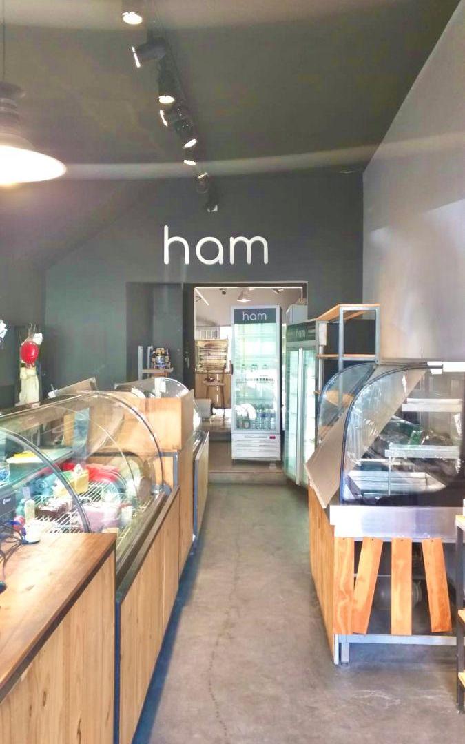 Foto de Local comercial de 104 m² cubiertos en alquiler en Martínez, imagen 2