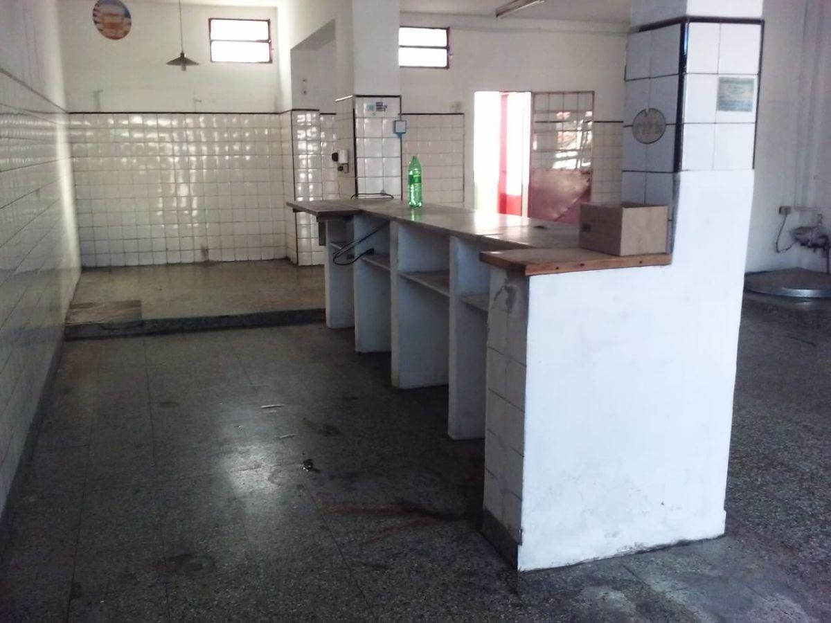 Foto de Local Comercial en Alquiler – 110 m² – Baño y Patio Propio, imagen 4