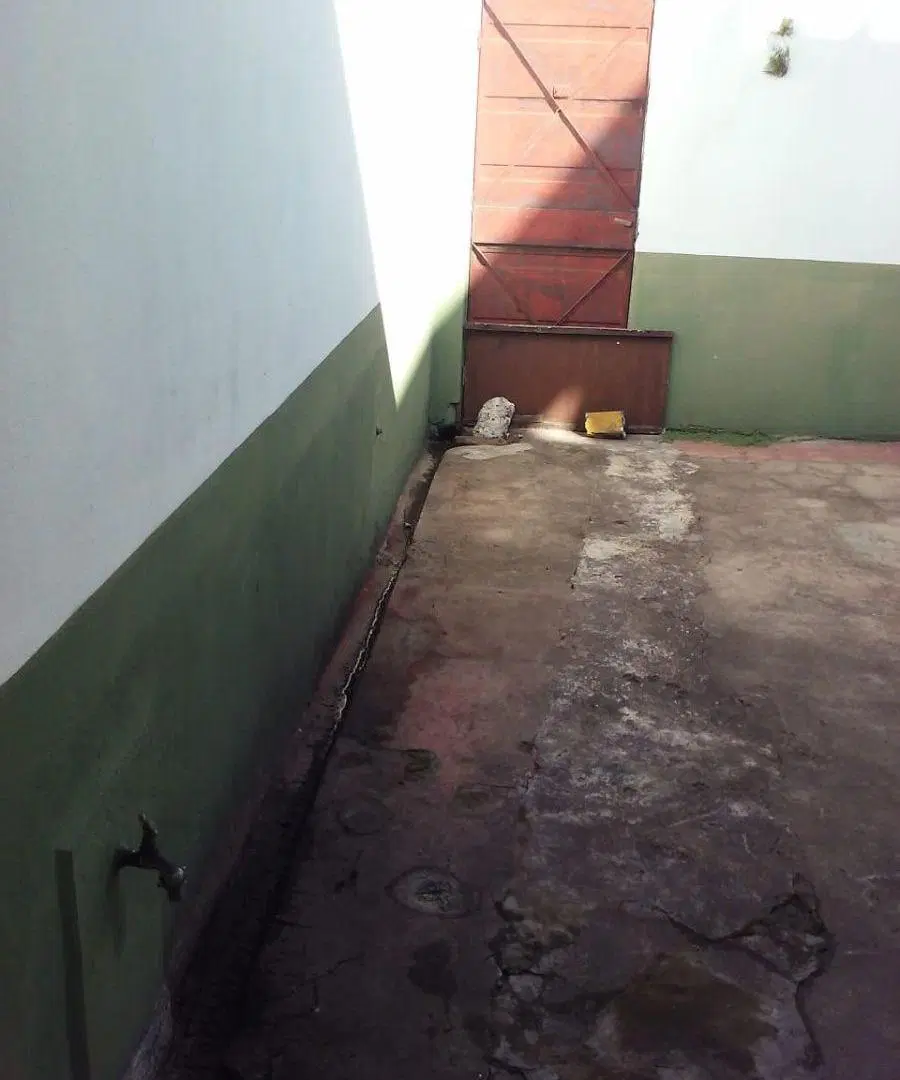 Local Comercial en Alquiler – 110 m² – Baño y Patio Propio 4