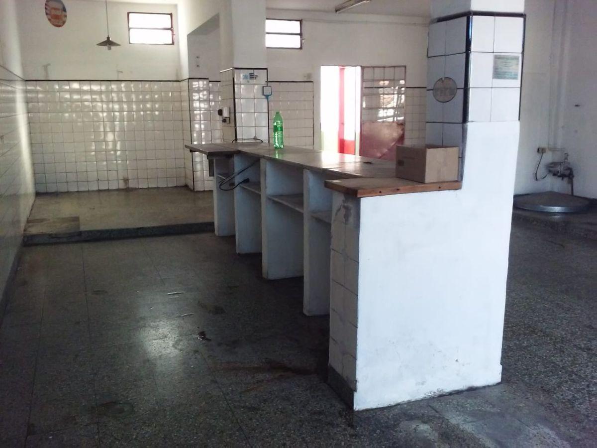 Foto de Local Comercial en Alquiler – 110 m² – Baño y Patio Propio, imagen 3