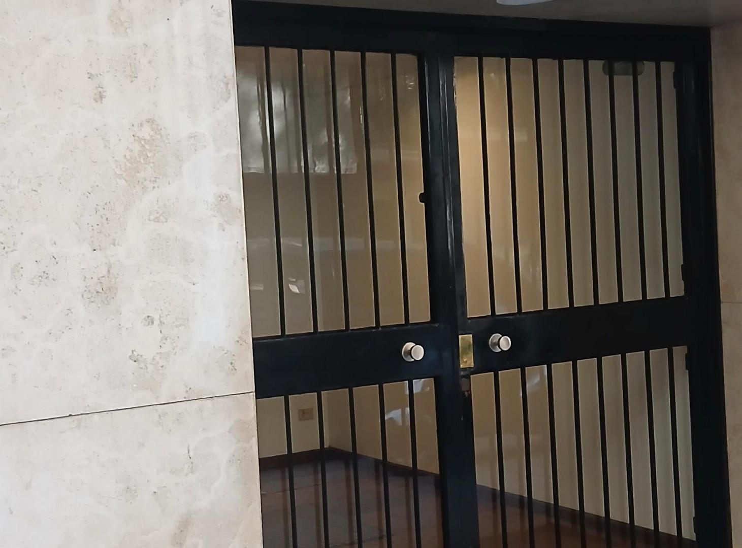 PEREYRA LUCENA CASI LIBERTADOR /2 DORM.CON DEPENDENCIA - BALÓN FRENTE