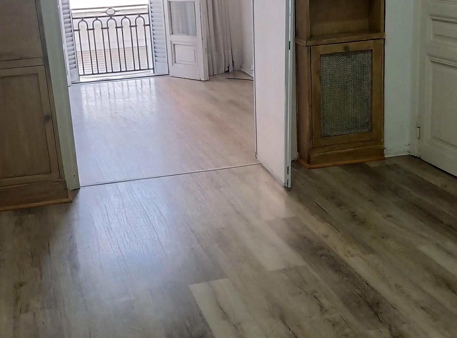 Foto de PLAZA SAN MARTIN 3 AMBIENTES - FRENTE - MUY LUM. 60 m2, imagen 3