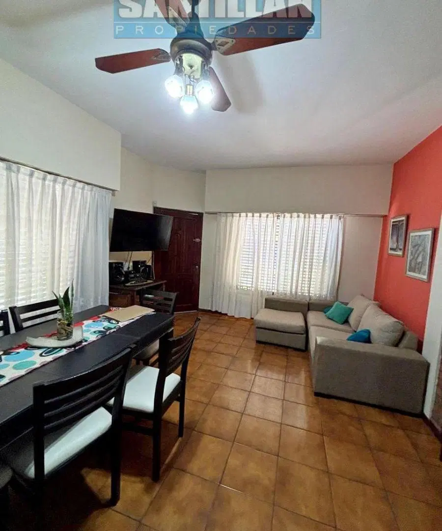 ESPECTACULAR CASA DE 5 AMBIENTES CON COCHERA - SAN JUSTO 4