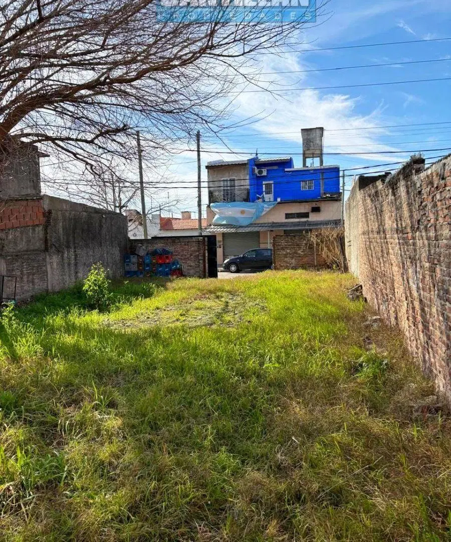 HERMOSO LOTE EN LAFERRERE 1