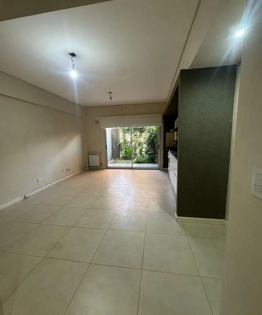 Departamento de 47 m2 con jardincito! 1
