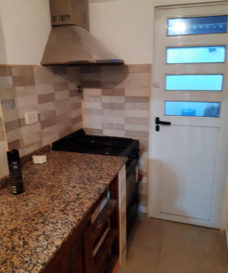Foto de CASA PH AL FRENTE 2 AMBIENTES CON PATIO. SIN EXPENSAS, imagen 1